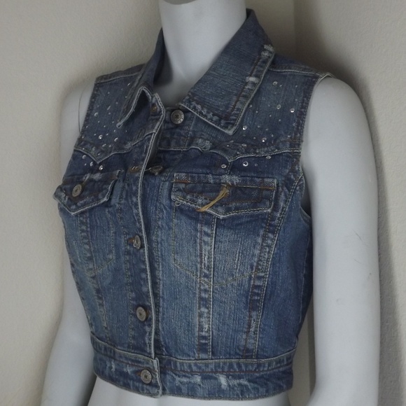 Medium Wash Blue Demin Jeans Jacket - Picture 2 of 7